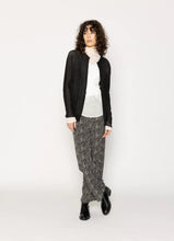 Load image into Gallery viewer, LORRIN CARDIGAN (one size)
