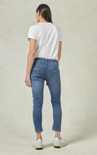 Load image into Gallery viewer, ACTIVE JEAN (size 8 &amp; 14)
