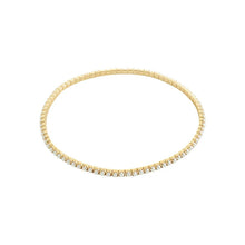 PILGRIM | ARASH BRACELET

Wherever you go! Add a dash of glamour to your outfit with the gold-plated ARASH bracelet from Pilgrim. Its elegant design, adorned with sparkling Preciosa crystals, is ideal for a stacked vibe, enhancing your style when combined with other favourites. Durable lycra elastic ensures a comfortable fit that stays in place. Pair the bracelet with a chic blazer and hoops for an effortless office-chic glow, lifting your everyday look and adding extra shine to your day!