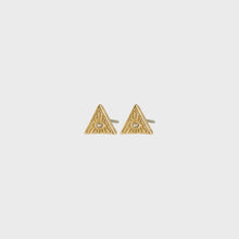 PILGRIM | RYLEE RECYCLED CRYSTAL EARRINGS
The all-seeing eye for a spiritual essence
Measures 7mm in length
Adds a boho chic twist to your look
Made from 87% recycled material

Composition: 74% Recycled Brass, 13% Recycled Stainless steel, 12% Crystal, 1% Plating