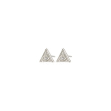 PILGRIM | RYLEE RECYCLED CRYSTAL EARRINGS
The all-seeing eye for a spiritual essence
Measures 7mm in length
Adds a boho chic twist to your look
Made from 87% recycled material

Composition: 74% Recycled Brass, 13% Recycled Stainless steel, 12% Crystal, 1% Plating