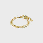 PILGRIM | CHARM RECYCLED CURB CHAIN BRACELET

Curb chain statement! Gold-plated curb chain bracelet in an elegant design - perfect for adding your favourite charms. The bracelet cultivates the edgy and industrial look with a powerful curb chain design that is ideal for combining with multiple bracelets in a trendy stacked look. Find your inner urban vibes and style with your favourite charms for a true power look