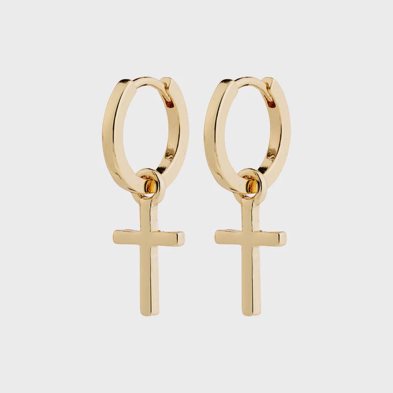PILGRIM | FLYNN RECYCLED EARRINGS

Small chunky hoops&nbsp;with a simple and stylish cross pendant available in silver-plated &amp; gold-plated. A classic, timeless design with a sleek, shiny finish and a easy-to-use click clasp for effortless wear. Wear them on their own for a simple statement, or pair them with your favourite pieces to create a unique look that's all your own. The earrings are made from 99% recycled material - so you can feel good about your fashion-forward choice.
