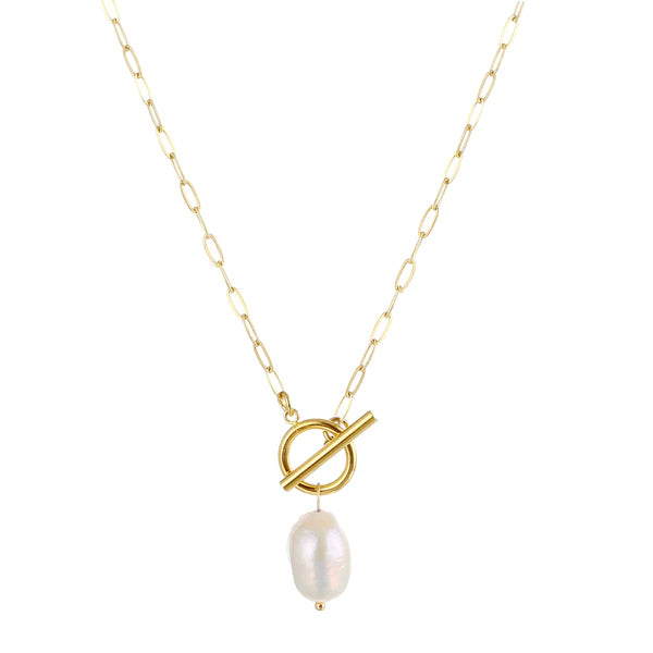 Beautifully crafted in the same design as our popular PĀMU Diana necklace this stunning necklace features one baroque freshwater pearl with a toggle clasp as well as a 5cm extender. The natural organically shaped baroque pearl means every necklace is different. Length is 45cm +5cm extender (collarbone length)