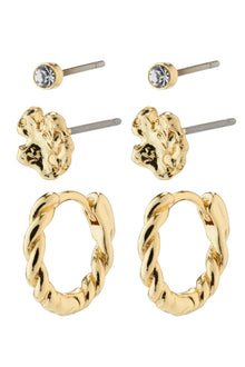 Pilgrim Emanuelle recycled earrings 3 in 1 set
3-in-1 set of gold-plated earrings
Ear studs and huggie hoops with click lock
Measures 3 mm / 8 mm / 12 mm
With sparkling Preciosa crystals
Made from 86% recycled material