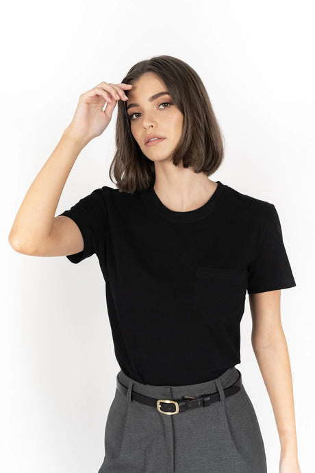It’s all in the name - that perfect tee that you will cherish forever. Crafted from 100% buttery soft midweight cotton, the Humidity Forever tee feels beautiful on the skin. Featuring a cute patch pocket detail at the front, this tee will go with just about any outfit - you’ll be reaching for her again and again, forever. She’s perfect for layering under your winter jackets/coats. 

Buttery soft cotton t-shirt.
Fitted staple tee.
100% Cotton –sustainable natural fibre.
Round neck.
Cute patch pocket det