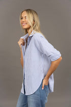 HUMIDITY LIFESTYLE
The Nala Shirt is your timeless button-up shirt designed for effortless, everyday wear. Crafted from a breathable cotton-linen blend and perfectly relaxed, it’s the kind of shirt you’ll reach for on repeat. Wear her open over a tank, tucked into your favourite denim, or layered under knits on cooler days – she’s a staple wardrobe go-to.