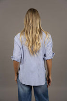 HUMIDITY LIFESTYLE
The Nala Shirt is your timeless button-up shirt designed for effortless, everyday wear. Crafted from a breathable cotton-linen blend and perfectly relaxed, it’s the kind of shirt you’ll reach for on repeat. Wear her open over a tank, tucked into your favourite denim, or layered under knits on cooler days – she’s a staple wardrobe go-to.