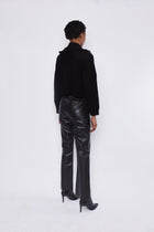 Valentina Leather Pants – Effortless Edge Meets Everyday Comfort
Unleash your inner style icon with the Valentina Leather Pants – a bold blend of contemporary edge and laid-back comfort. Designed for fashion-forward women who love to turn heads, these sleek leather-look pants are your new go-to for elevated everyday wear.