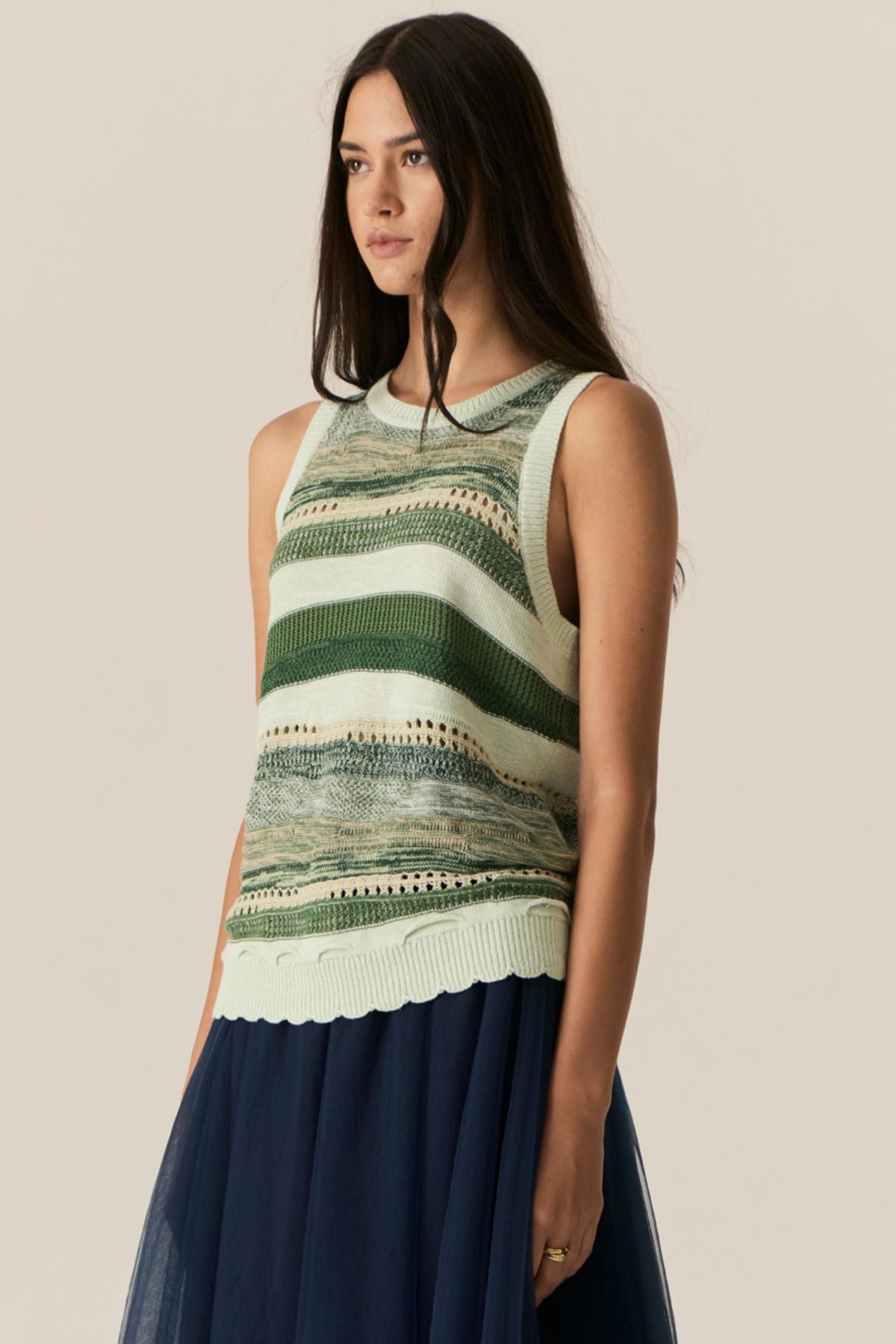 The POL Marc Multistripe Tank features multiple textures and knit stitches in two key colour ways.

-Round ribbed neckline.
-Sleeveless design.
-Ribbed armholes.
-Regular fit through the body.