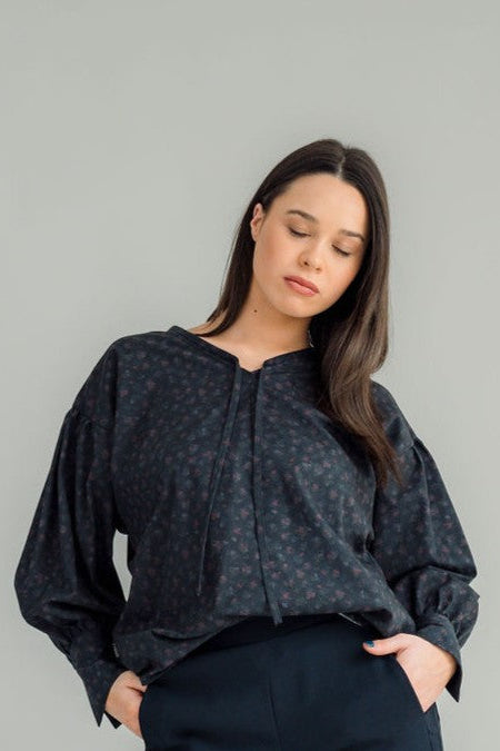 NES | MIA SHIRT | DARK FLORAL