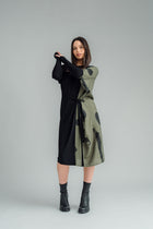  NES Legend Dress is a stylish contrast fabric dress that effortlessly combines a woven print fabric with a soft, stretchy viscose for the perfect blend of comfort and style. This versatile piece is ideal for both work and casual wear, and can easily transition through the seasons. 