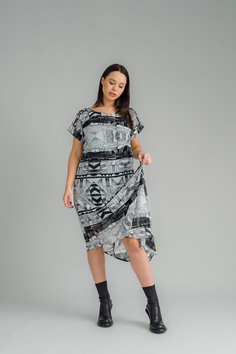 NES | FLOW DRESS | BLK/WHT PRINT