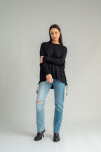 Load image into Gallery viewer, NES | YARI MERINO TUNIC

