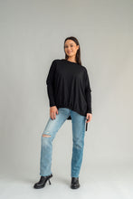 Load image into Gallery viewer, NES | YARI MERINO TUNIC
