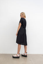 Load image into Gallery viewer, ELLIE LINEN DRESS | BLACK
