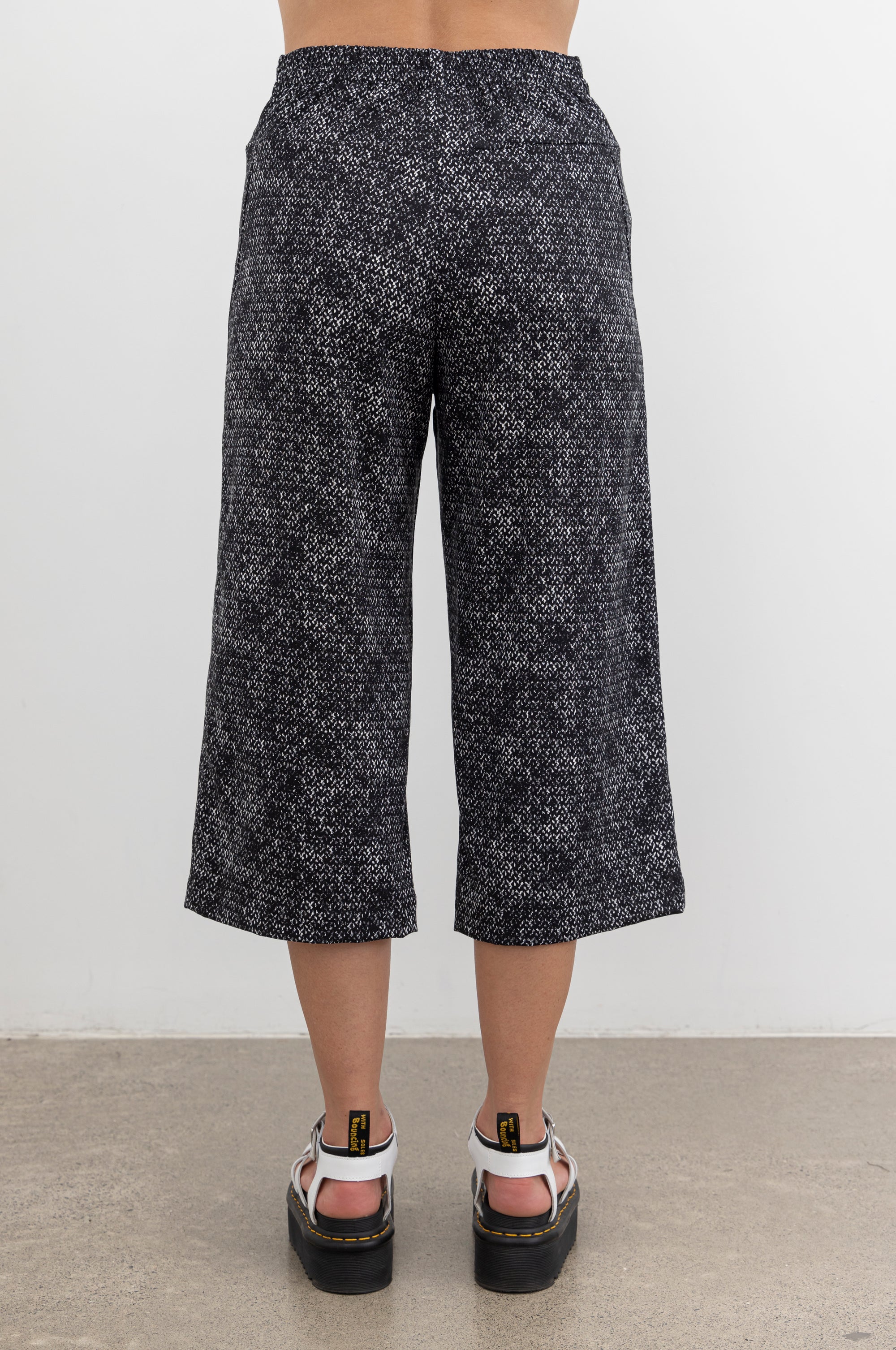 NES | LEAH PANT | BLACK ABSTRACT