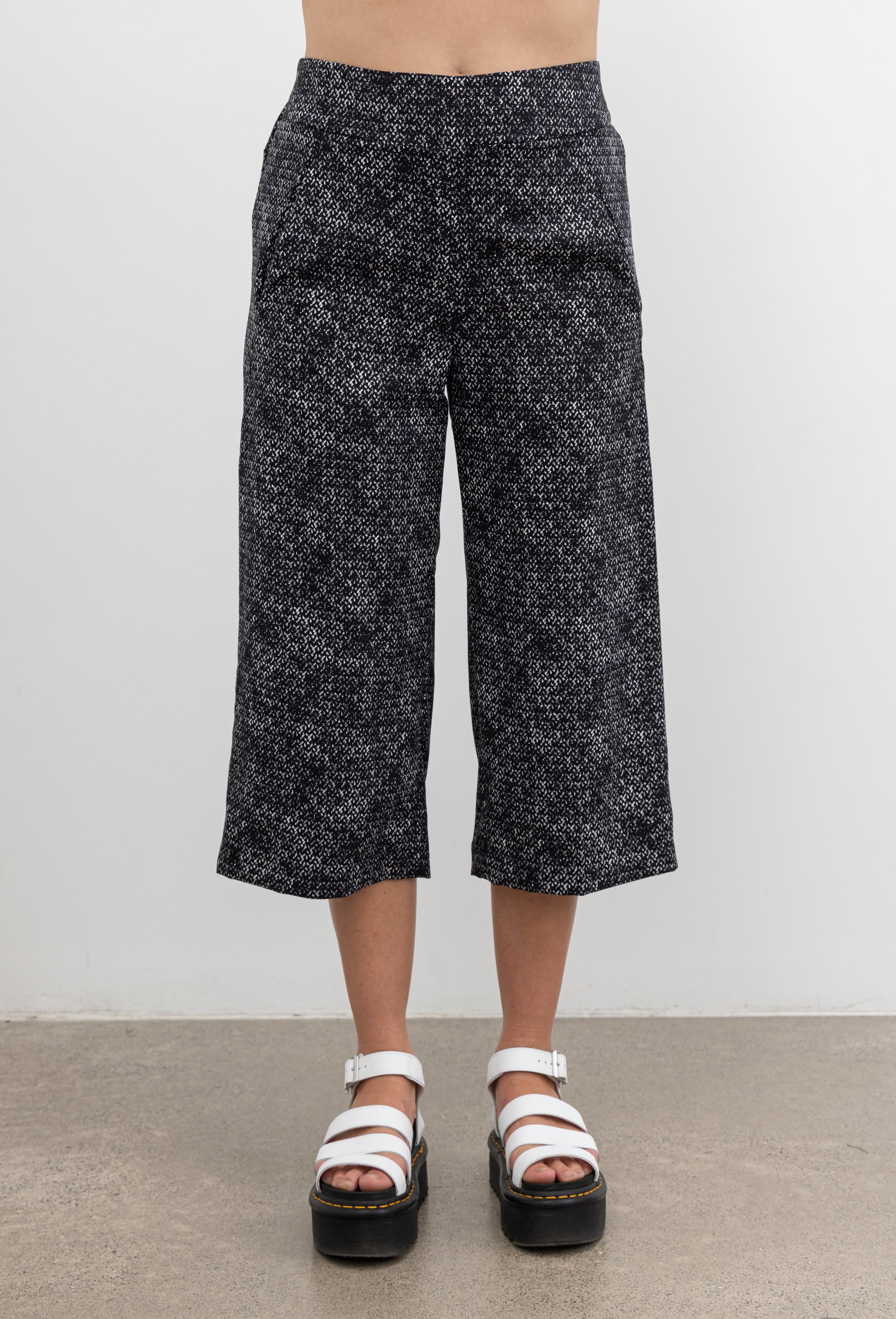 NES | LEAH PANT | BLACK ABSTRACT