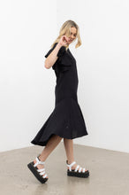 Load image into Gallery viewer, MAYANNA LINEN DRESS | BLACK
