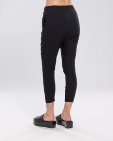 Reefer pant is a drop subtle crotch style - great to dress up and down. Side Seam pockets, elasticated waistband with front waistband detailing to give the front a flattering finish.
The back hip has a curved back yoke dealing to help great a flattering and slimming line.
