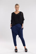 Load image into Gallery viewer, ROXI PANT (size xs &amp; s)

