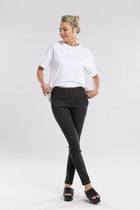 NES Dartsta Pant is the ultimate pant for easy wear and effortless style. Made from a super stretchy twill fabric, these pants feature a flat front and elasticated waist for a comfortable, flattering fit. The angled side pockets add practicality, making them perfect for both the office and a night out. With a slim leg silhouette