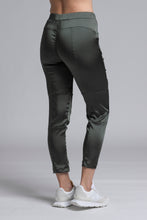 Load image into Gallery viewer, SATIN SECTION PANT
