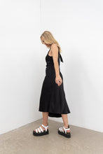 Load image into Gallery viewer, V SLIP DRESS | BLACK
