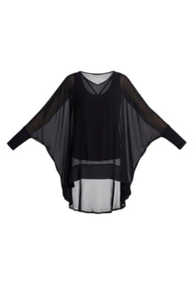 The NES Virtue Tunic – a floaty, relaxed tunic with a scoop neck, curved hem and effortless drape. Perfect layered over a Lattice Singlet. NZ made.