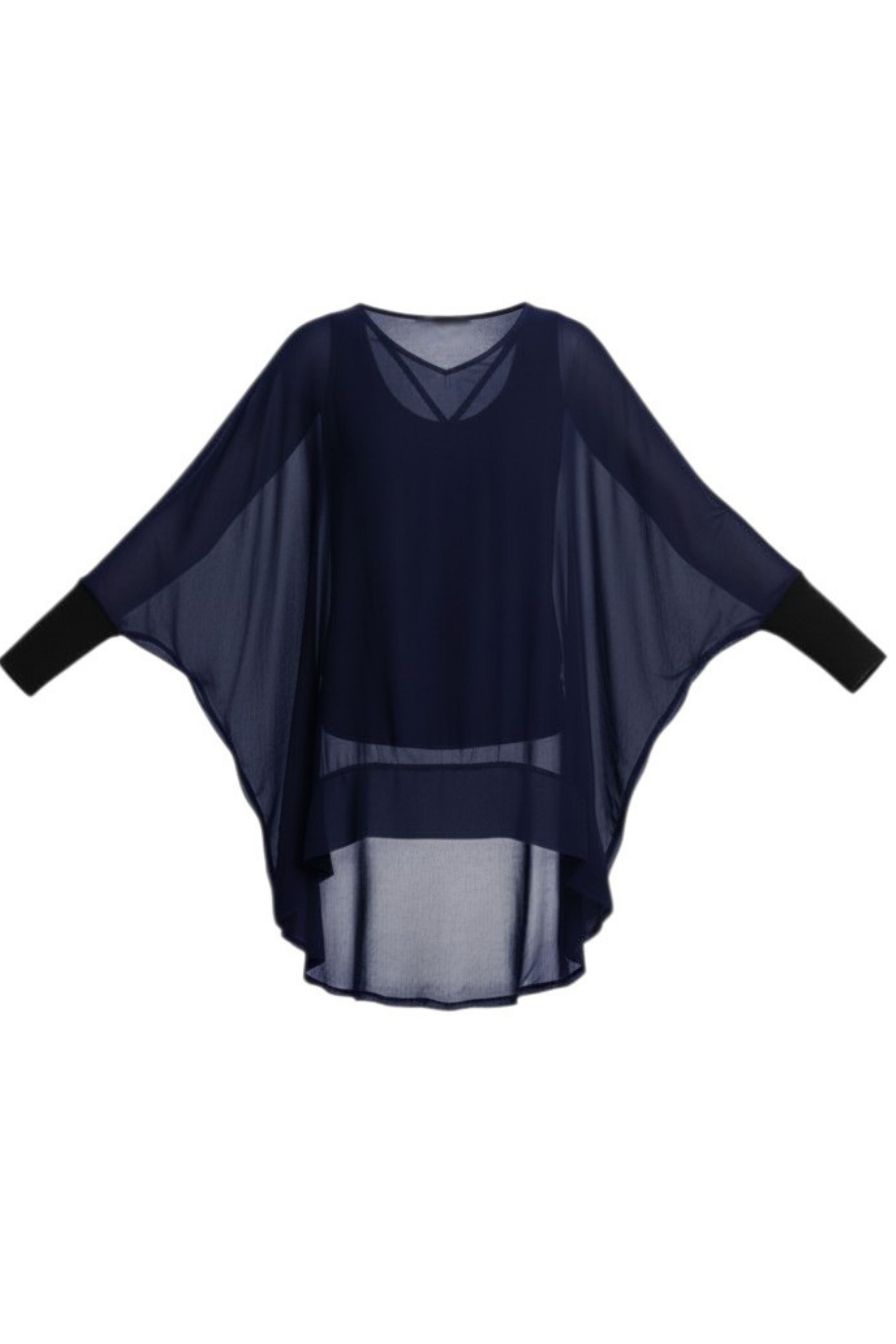 The NES Virtue Tunic – a floaty, relaxed tunic with a scoop neck, curved hem and effortless drape. Perfect layered over a Lattice Singlet. NZ made.