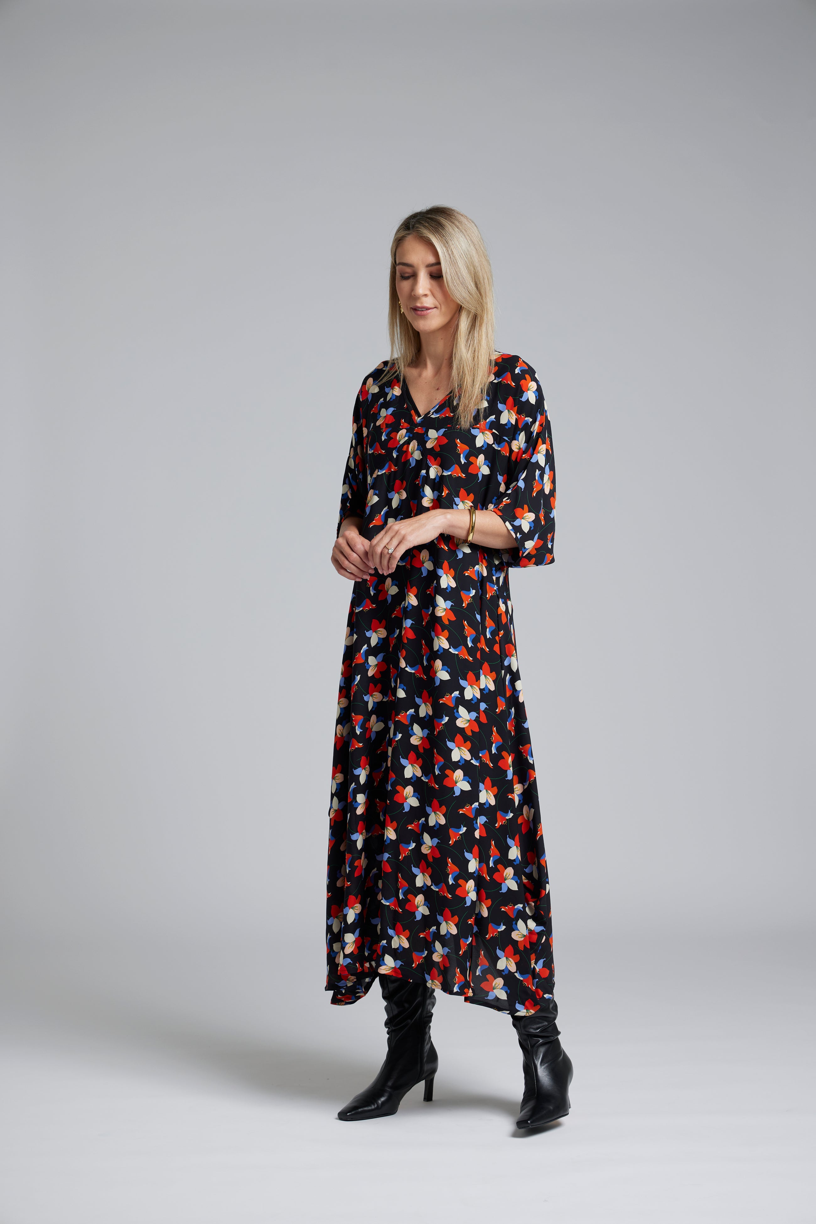 The N-E-S Remi Dress – a floaty chiffon maxi with kimono sleeves, V neckline and soft movement. Designed to layer over a N-E-S Lattice Slip. Made in NZ.