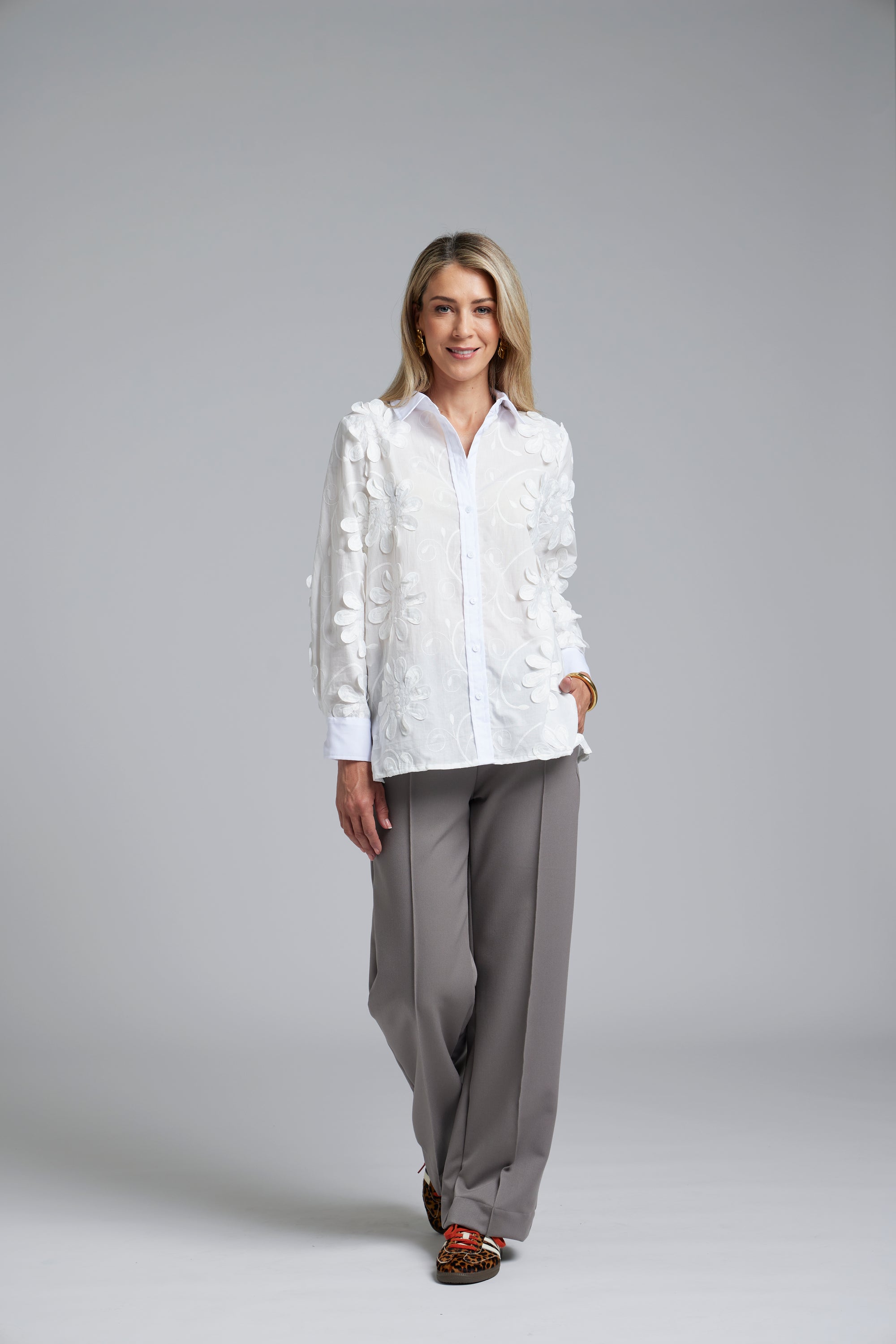 Nes Lux Shirt | White | By N-E-S