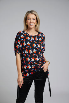 The N-E-S Vanotti Tunic – a floaty scoop-neck tunic in viscose georgette or satin. Wear loose or drawn in. Sizes XS/S, SM, ML. NZ made.