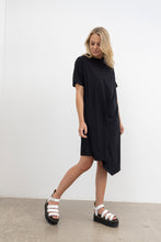 Load image into Gallery viewer, LEO ORGANIC COTTON DRESS |  BLACK
