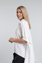 The NES Ryn Shirt – an oversized cotton shirt with kimono sleeves and soft volume. Lightweight, versatile and NZ made.