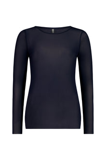 The NES Soul Top – a soft nylon mesh long sleeve base layer with a streamlined fit. Perfect for layering under dresses, shirts and knitwear. NZ made.