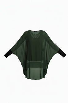 The N-E-S Virtue Tunic – a floaty, relaxed tunic with a scoop neck, curved hem and effortless drape. Perfect layered over a Lattice Singlet. NZ made.