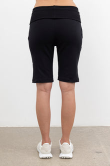 NES | WEEKENDER SHORT | BLACK