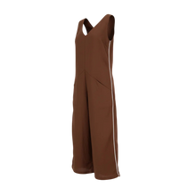 The NES Linen Lounge Jumpsuit – a breathable linen-cotton jumpsuit with relaxed fit and pockets. Easy, flattering and NZ made.