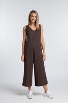 The NES Linen Lounge Jumpsuit – a breathable linen-cotton jumpsuit with relaxed fit and pockets. Easy, flattering and NZ made.