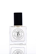 The Perfume Oil Company Miss is inspired by J'Adore -Christian Dior.

A sophisticated, floral and feminine fragrance

Notes of Ylang-Ylang,&nbsp;Jasmine, Blackberry, Violet, Rose,&nbsp;Plum &amp; Musk

10ml