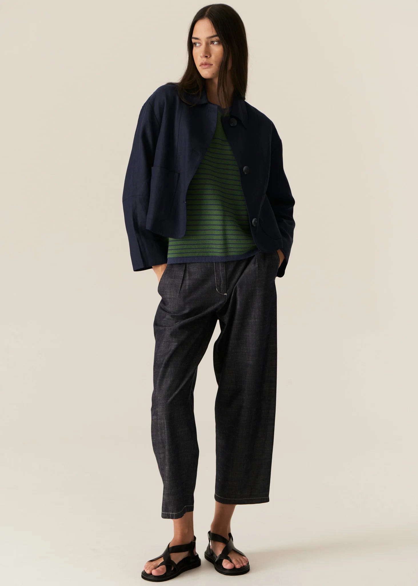 POL | SAGA JACKET : -Classic collar.
-3 button fastening, dyed to match.
-Full length sleeves.
-Two front patch pockets.
-Tonal topstitch details throughout.
-Boxy silhouette.
-Available in Butter, Blue and Ink.
-Style back with the Saga Pant in the matching colour.
-Marisa is 179cm tall and wearing a size 8 in the Ink. Valeria is 177cm tall and a 6-8 wearing a size 8 in the Butter and Blue.
-100% Linen.