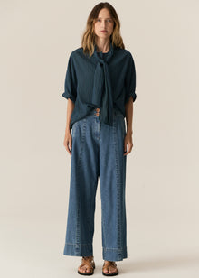 Made from a Linen and Cotton blend, the POL Sela Multi Striped Knit is back in a new colourway for Spring! This is the perfect lightweight, long-sleeved piece for layering in transseasonal weather.
-Round ribbed neckline - striped detailing.
-Raglan sleeves.
-Full length sleeves - ribbed cuffs.
-Classic fit - designed to sit close to the body.
-Ribbed hem