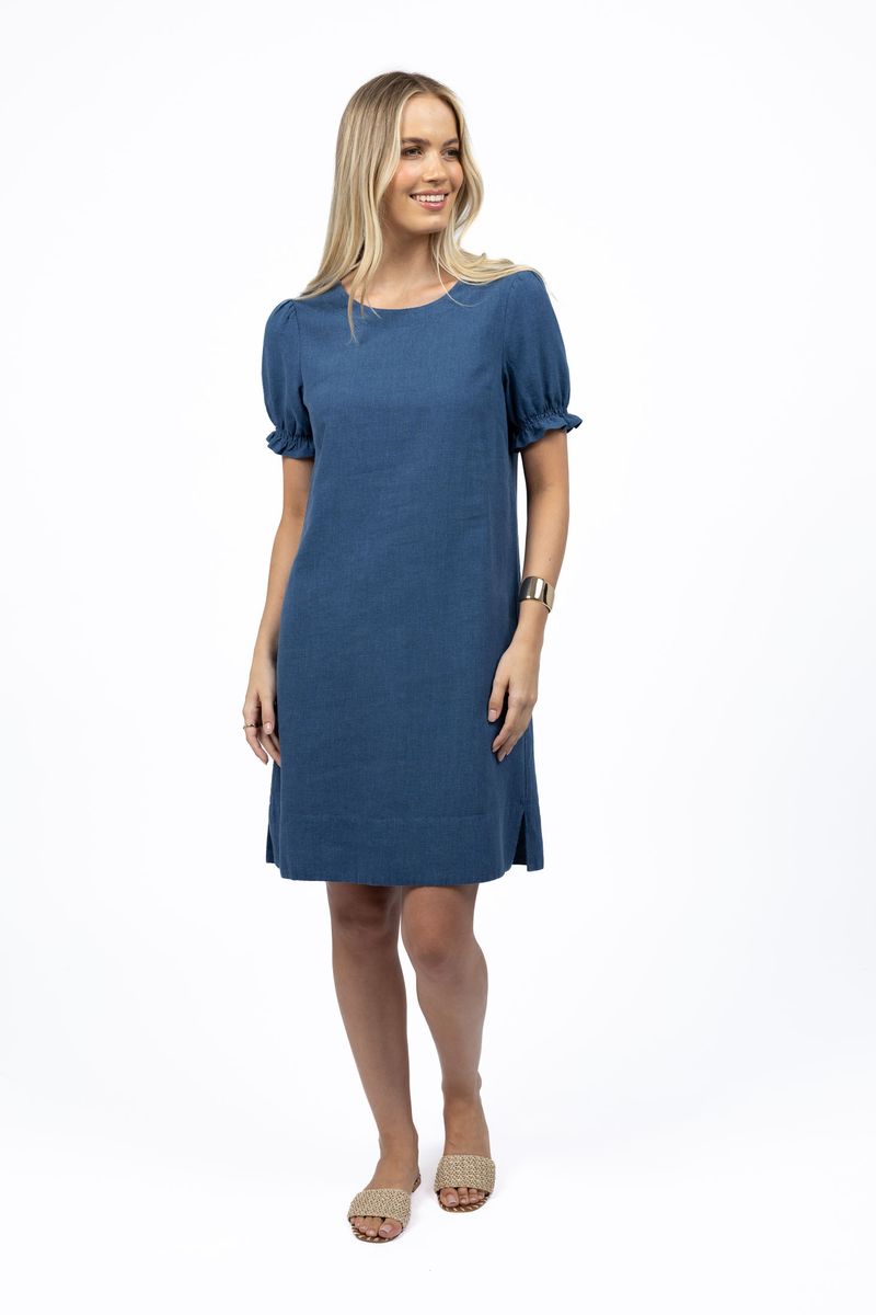 HUMIDITY | SANA SHIFT DRESS
A classic &amp; stylish easy-wear shift dress.
Slight puff sleeve with elastic shirring for a comfortable fit.
Beautiful ribbon tie feature at back neck.
Non-sheer, cool and comfortable.
Soft, washed high quality 100% linen.
Sits on or just above knee depending on your height.
True to size&nbsp;

Model Wears Size: S

Composition: 100% LINEN