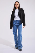 Load image into Gallery viewer, We know you love a good cardi and coat, so meet the Staple the Label Aiden Crop Coatigan—the game-changer your wardrobe needs! With a fresh, modern silhouette, this piece blends effortless class with everyday comfort. Featuring a relaxed fit and signature fine knit fabric, it’s the perfect throw-on-and-go staple.
