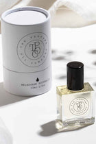 The Perfume Oil Company La Vie is inspired by La Vie est Belle from Lancome.

A Modern, Sweet and Feminine fragrance

Notes of Black Current, Pear, Iris, Jasmine, Vanilla and Tonka Bean.

10ml