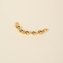 ALTA JEWELLERY | NECKLACE EXTENDER

Designed to give you extra styling flexibility, the Alta Necklace Extender adds 7cm in length to your Snakey Chain Necklace. Crafted in premium sterling silver or sterling silver with 18k gold vermeil, it blends seamlessly for a perfect match.