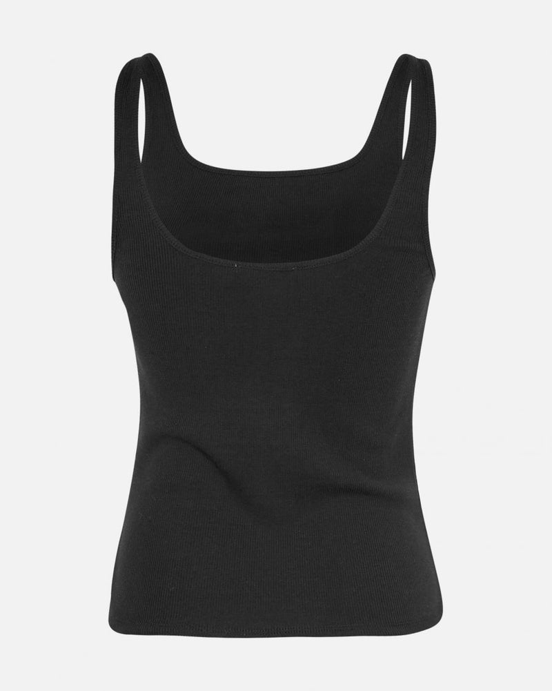 The MSCH Copenhagen Betrina Rib Tank is a timeless wardrobe essential made from a premium soft lyocell rib blend for a silky, comfortable feel. Naturally breathable and moisture-absorbing, it keeps you cool and comfortable while maintaining its shape season after season. Designed with slim straps and a modern square neckline, this versatile basic is perfect for layering or wearing on its own. An effortless staple from MSCH Copenhagen you’ll reach for again and again.