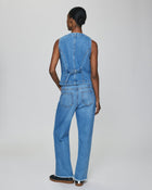 MSCH | ELI ADA HW STRAIGHT ANKLE JEANS

Our Eli Ada jeans is a high waisted, straight legged jeans with cutline details along the legs and a rough hemline. They feature both front and back pockets. The jeans perfectly matches the Eli Ada vest and jacket.

These jeans has a regular fit. The model is 173cm and wears s size S.

Composition: 100% Certified Organic Cotton