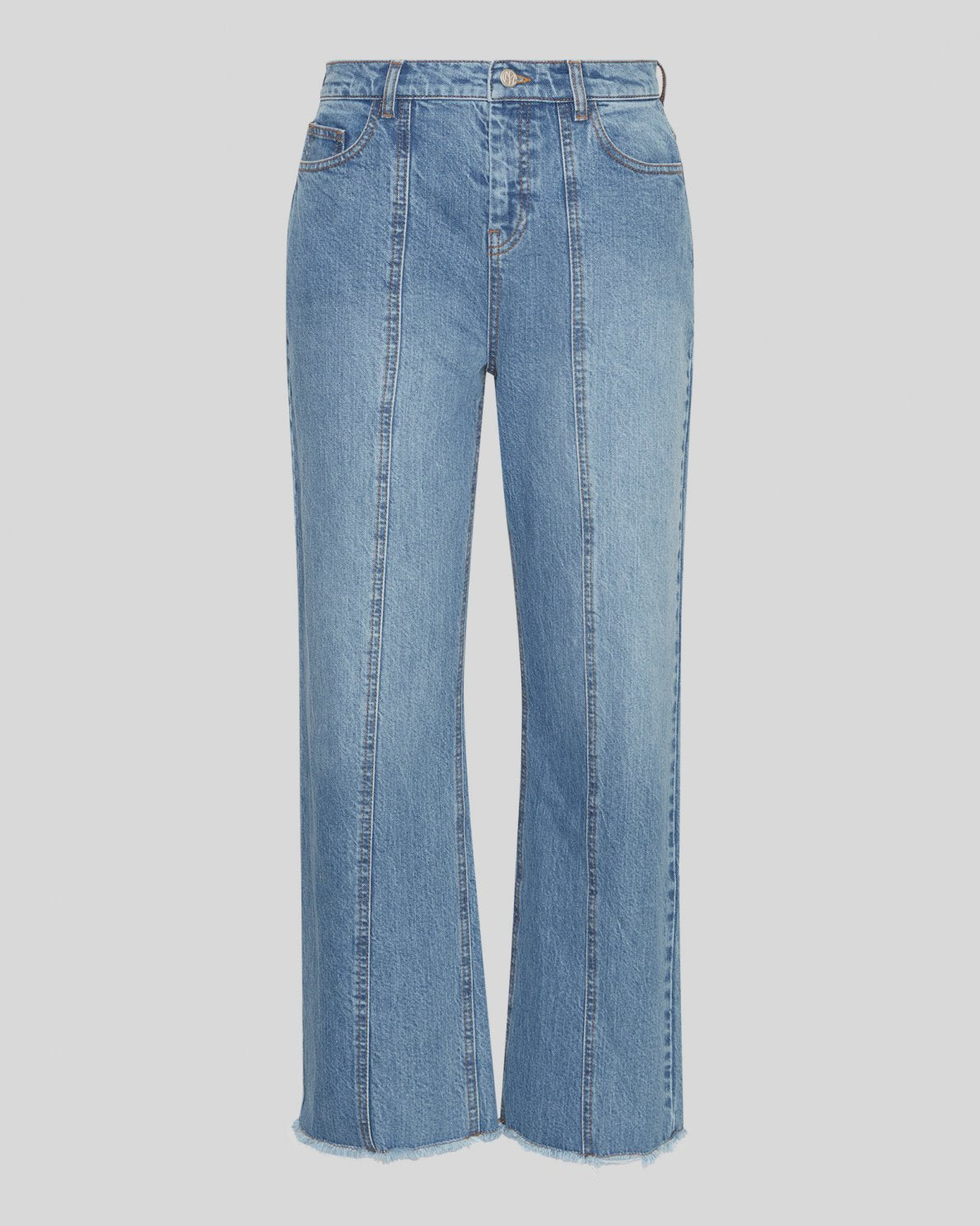 MSCH | ELI ADA HW STRAIGHT ANKLE JEANS

Our Eli Ada jeans is a high waisted, straight legged jeans with cutline details along the legs and a rough hemline. They feature both front and back pockets. The jeans perfectly matches the Eli Ada vest and jacket.

These jeans has a regular fit. The model is 173cm and wears s size S.

Composition: 100% Certified Organic Cotton